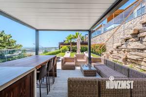 Дом 297м², 2-этажный, участок 6 сот.