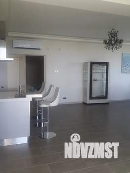 Дом 320м², 3-этажный, посуточно, 