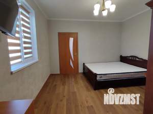 Дом 60м&sup2;, 4-этажный, посуточно, 