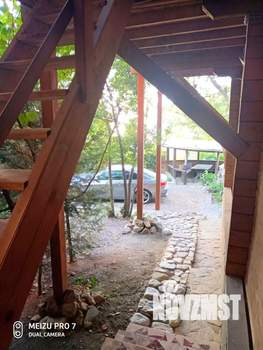 Дом 64м&sup2;, 3-этажный, посуточно, 