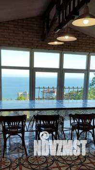 Дом 250м&sup2;, 3-этажный, посуточно, 