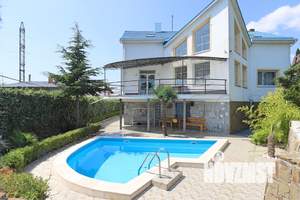 Дом 300м&sup2;, 2-этажный, посуточно, 