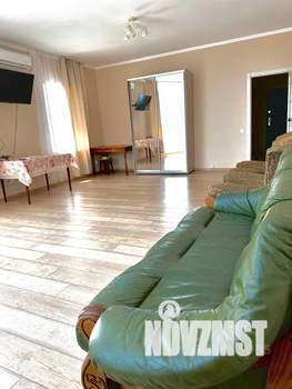 Дом 85м&sup2;, 3-этажный, посуточно, 