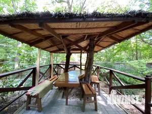 Дом 250м&sup2;, 2-этажный, посуточно, 