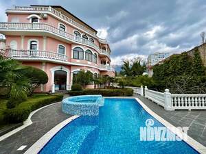 Дом 300м&sup2;, 4-этажный, посуточно, 