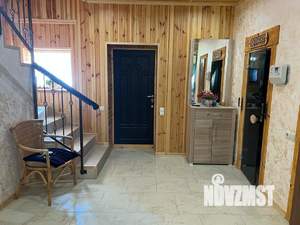 Дом 160м&sup2;, 3-этажный, посуточно, 