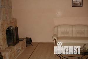 Дом 202м&sup2;, 2-этажный, посуточно, 