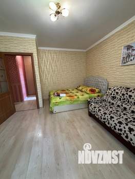 Дом 42м&sup2;, 2-этажный, посуточно, 