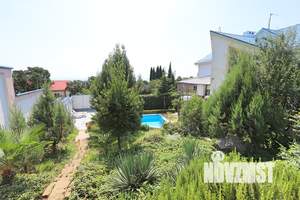 Дом 300м², 2-этажный, посуточно, 