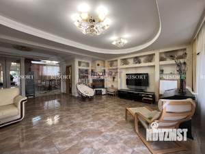 Дом 250м&sup2;, 3-этажный, посуточно, 