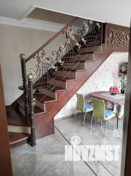 Дом 80м&sup2;, 2-этажный, посуточно, 