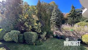 Дом 360м&sup2;, 3-этажный, посуточно, 