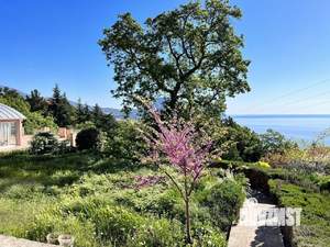 Дом 100м², 2-этажный, на длительный срок, 