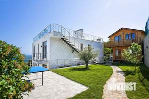 Дом 400м&sup2;, 3-этажный, посуточно, 