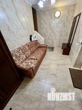 Дом 220м&sup2;, 3-этажный, посуточно, 