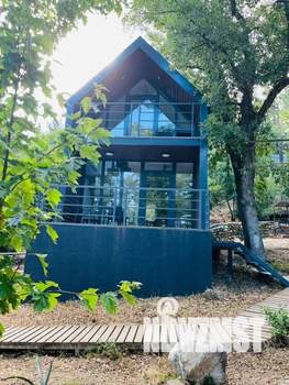 Дом 64м&sup2;, 2-этажный, посуточно, 