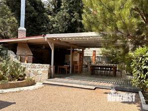 Дом 300м&sup2;, 3-этажный, посуточно, 