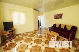 Дом 60м², 2-этажный, посуточно, 