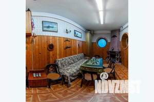 Дом 57м&sup2;, 2-этажный, посуточно, 