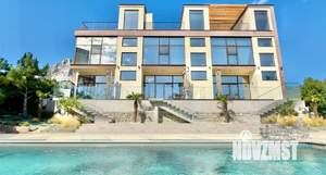 Дом 83м&sup2;, 3-этажный, посуточно, 