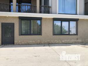 Дом 50м&sup2;, 3-этажный, посуточно, 