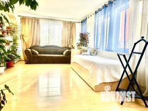 Дом 70м², 3-этажный, посуточно, 