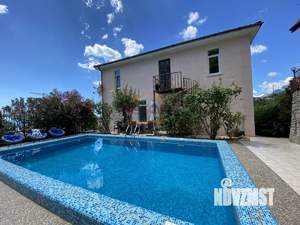 Дом 210м&sup2;, 2-этажный, посуточно, 