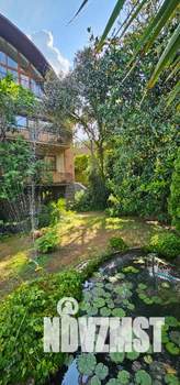 Дом 185м&sup2;, 3-этажный, посуточно, 