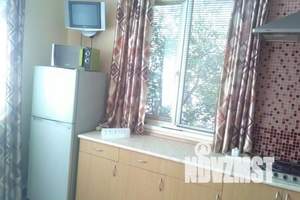 Дом 73м&sup2;, 2-этажный, посуточно, 