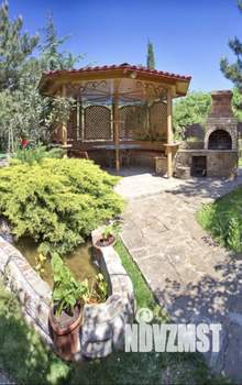 Дом 250м&sup2;, 3-этажный, посуточно, 