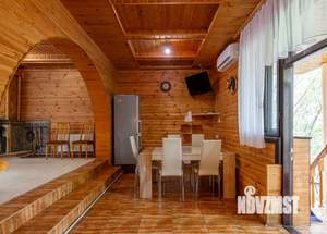 Дом 200м&sup2;, 2-этажный, посуточно, 