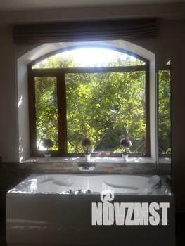 Дом 320м², 3-этажный, посуточно, 