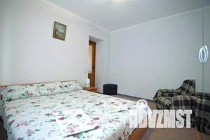 Дом 150м&sup2;, 3-этажный, посуточно, 