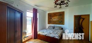 Дом 250м&sup2;, 4-этажный, посуточно, 