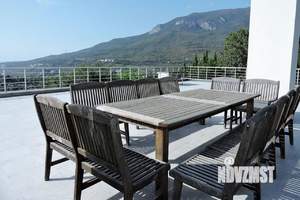 Дом 650м&sup2;, 3-этажный, посуточно, 