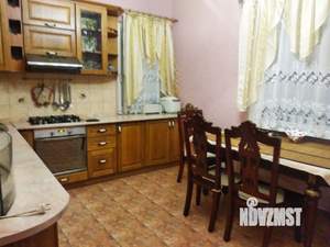 Дом 450м², 3-этажный, посуточно, 