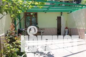 Дом 35м&sup2;, 2-этажный, посуточно, 