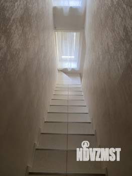 Дом 200м², 3-этажный, посуточно, 