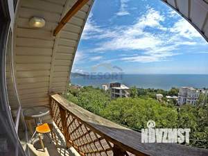 Дом 90м&sup2;, 3-этажный, на длительный срок, 