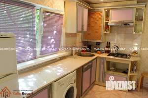 Дом 55м&sup2;, 2-этажный, посуточно, 