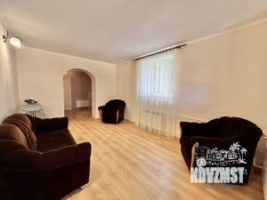 Дом 300м², 3-этажный, посуточно, 