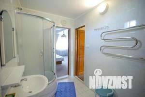 Дом 150м&sup2;, 3-этажный, посуточно, 