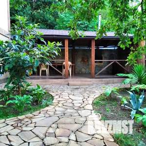 Дом 180м², 3-этажный, посуточно, 