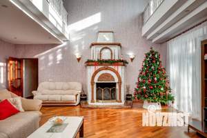 Дом 585м&sup2;, 2-этажный, посуточно, 