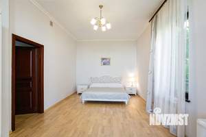 Дом 330м², 3-этажный, посуточно, 