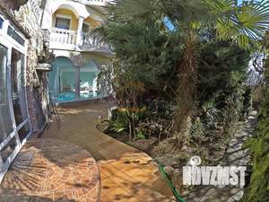 Дом 230м&sup2;, 4-этажный, посуточно, 