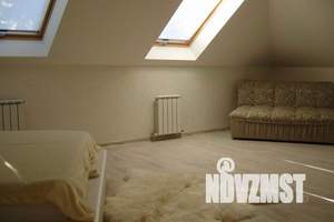 Дом 202м&sup2;, 2-этажный, посуточно, 