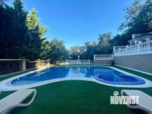 Дом 450м&sup2;, 4-этажный, посуточно, 