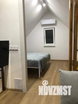 Дом 64м&sup2;, 2-этажный, посуточно, 