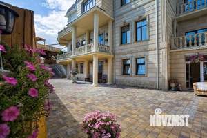 Дом 650м&sup2;, 4-этажный, посуточно, 